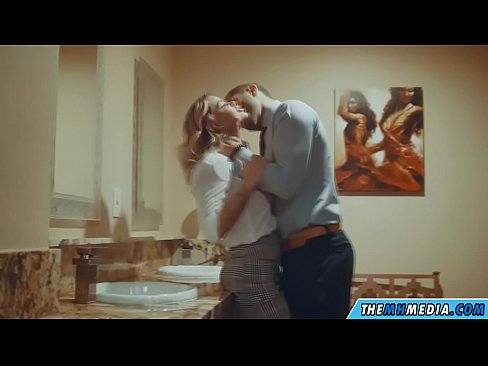 ❤️ Xa i-blonde ene-busty ikuhenda kwindlu yangasese yoluntu Amanyala kwi-xh.chengchengsm4.top ❤